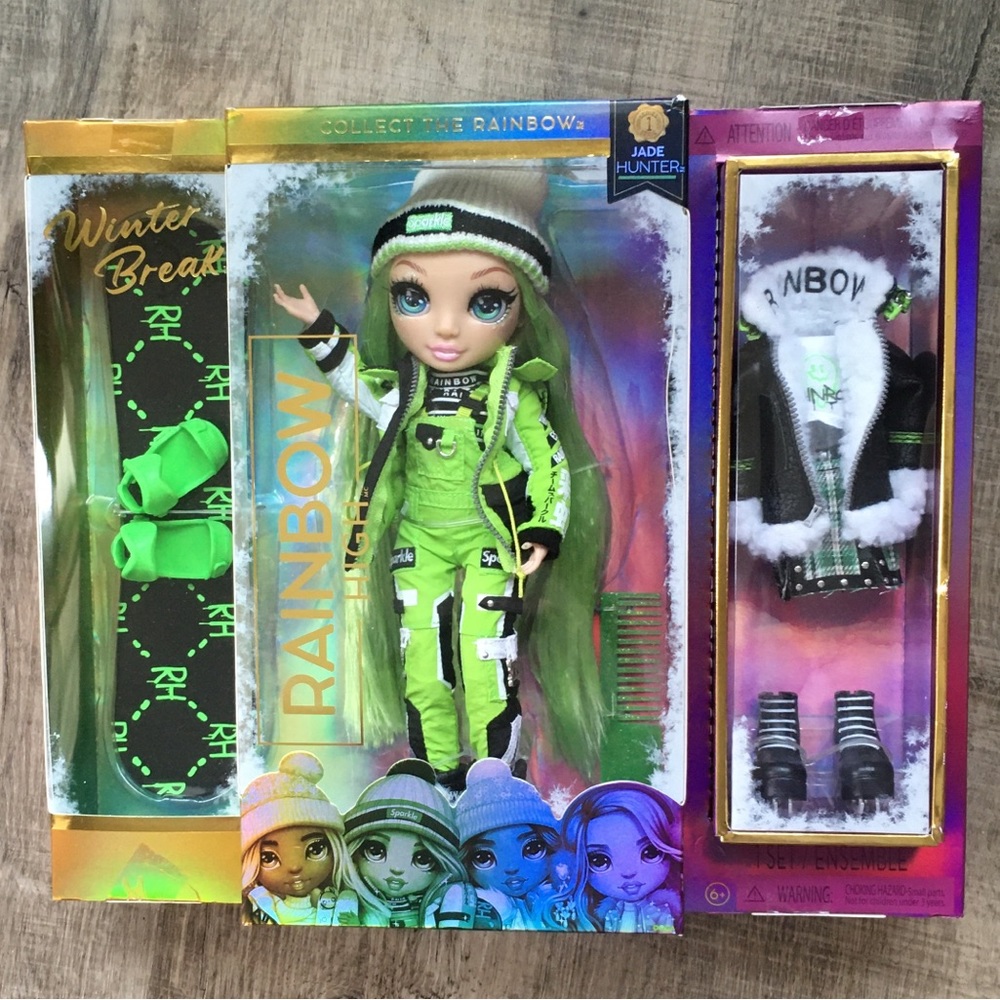 Rainbow High Winter Break, Jade Hunter, Snowboarder, Doll and Accessories